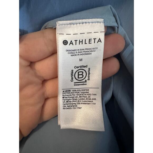 Athleta womens medium blue button down Midday Relaxed Poplin Shirt - Picture 6 of 7